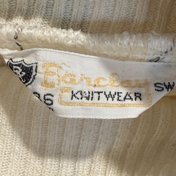 Vintage 1970s Barclay Knits Cream Knit Pullover Long Sleeve Sweater - Picture 4 of 4